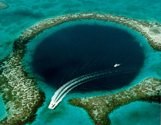 mujeres en san pedro belice fotos